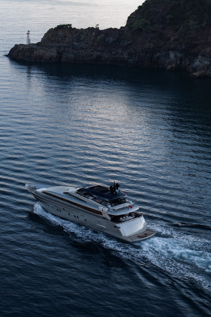 Yacht Running